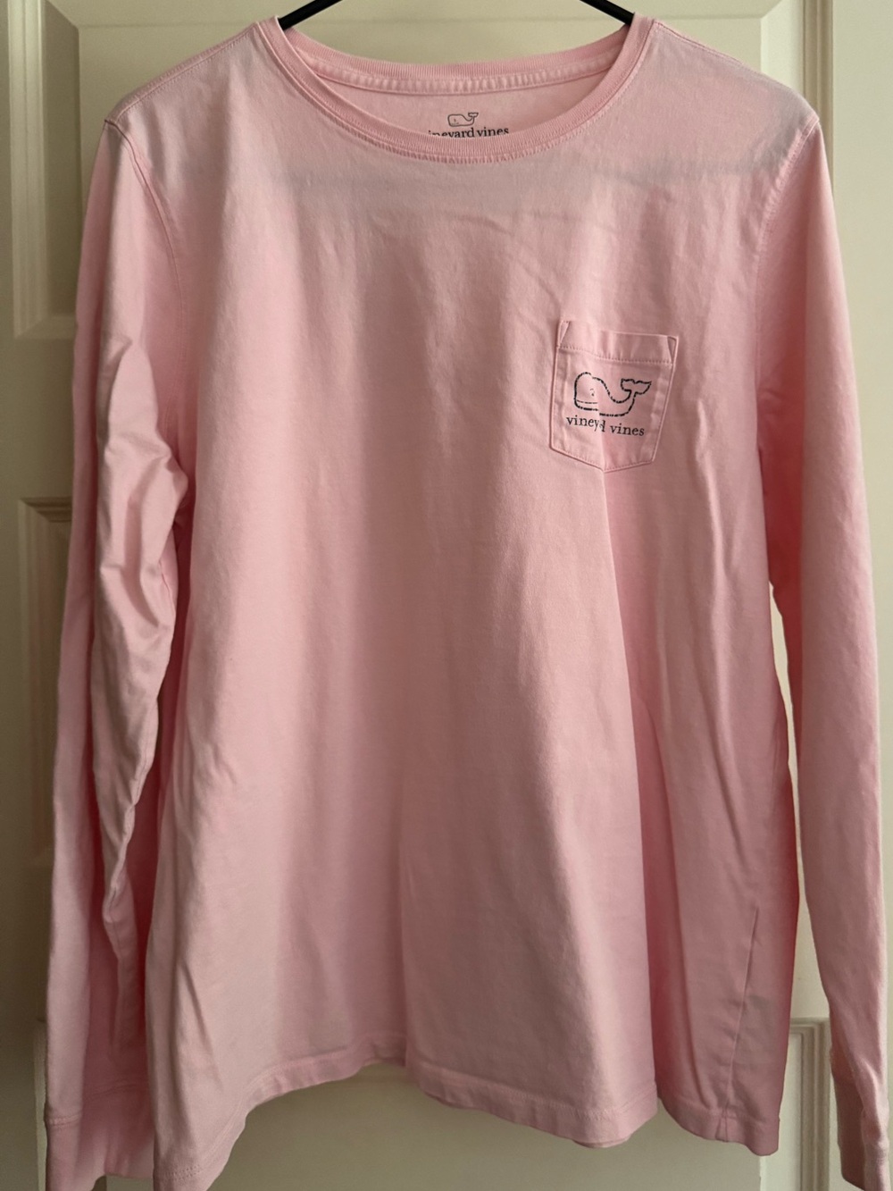 Vineyard Vines Women’s Large Light Pink Long Sleeve Whale Pocket Tee